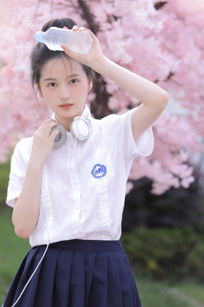唐伯虎点秋香 封面